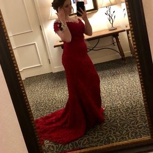 Size 10/12 red lace off the shoulder prom dress